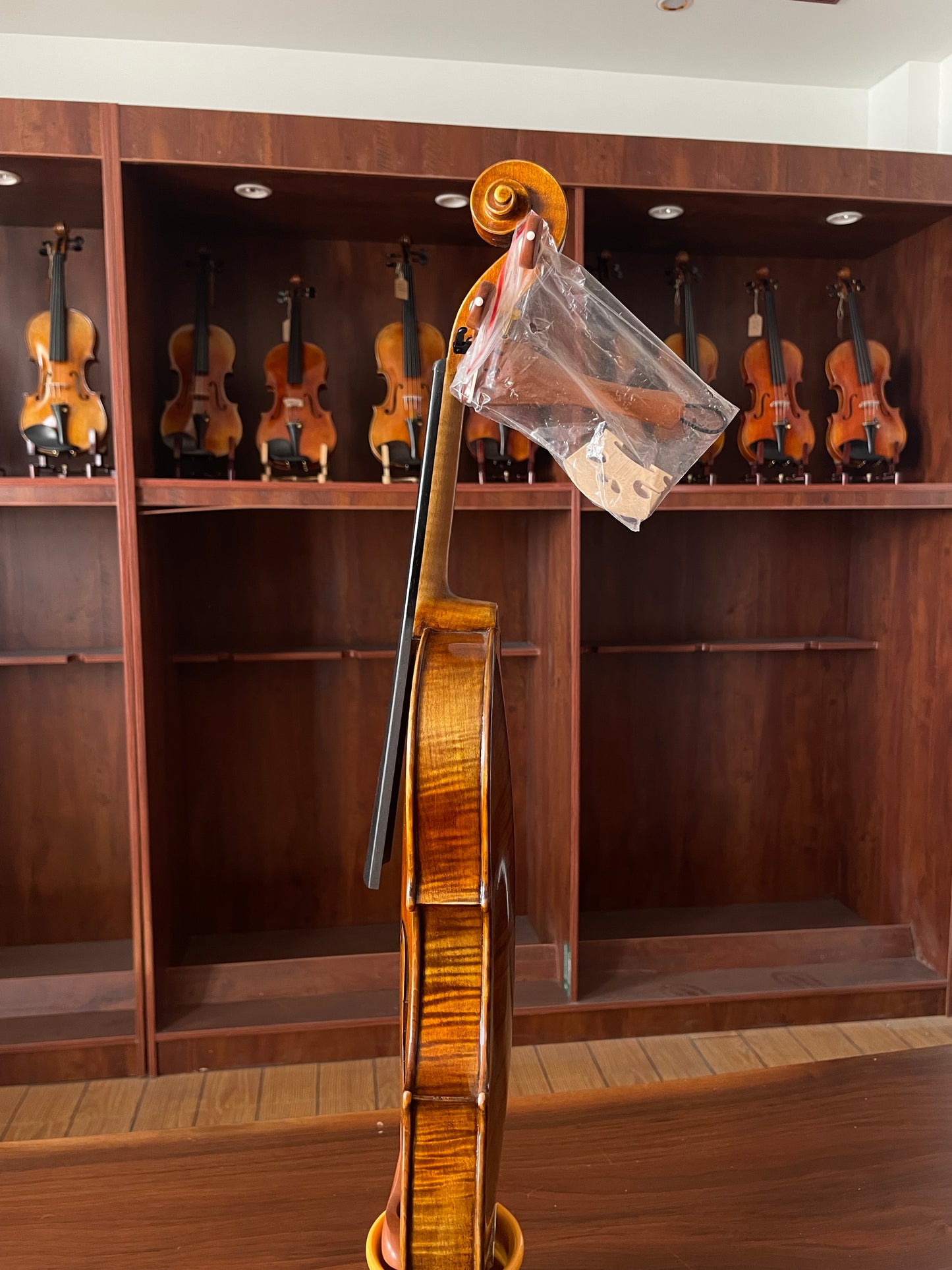 European wood Antique varnished quality handmade violin